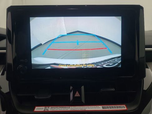 Used 2026 Toyota Corolla LE FWD image 32