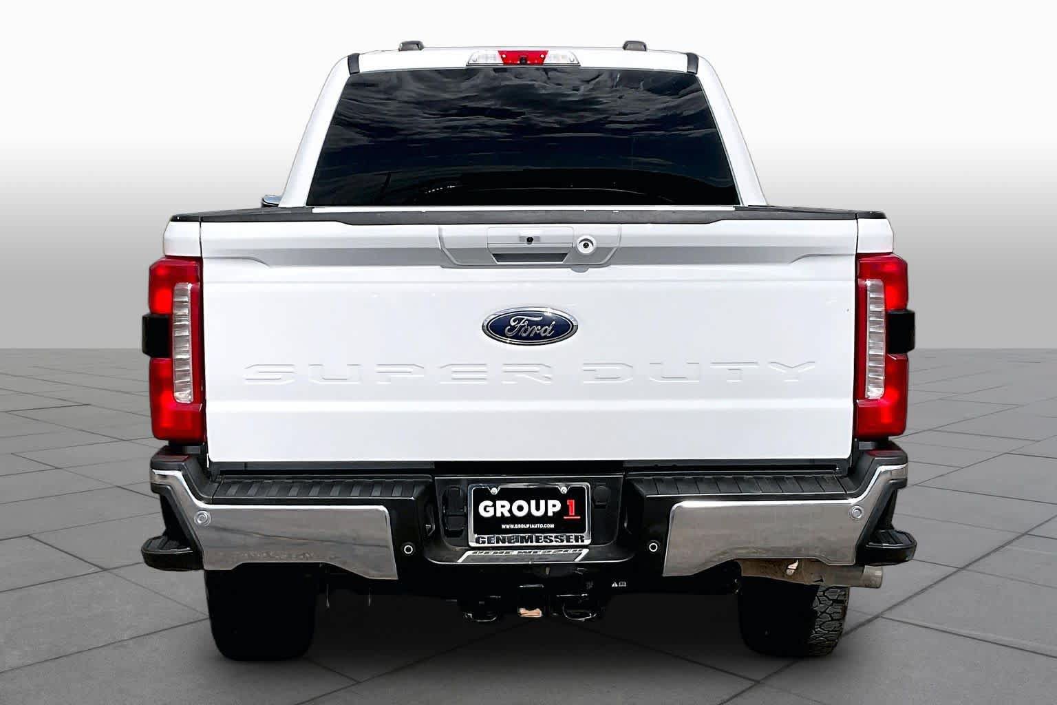 Used 2025 Ford F250 Lariat w/ FX4 Off-Road Package AWD/4WD image 5