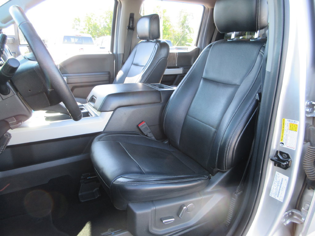 Used 2019 Ford F250 Lariat w/ Lariat Value Package AWD/4WD image 23