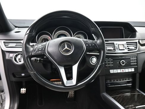 Used 2016 Mercedes-Benz E 350 Sedan w/ Premium Package image 14