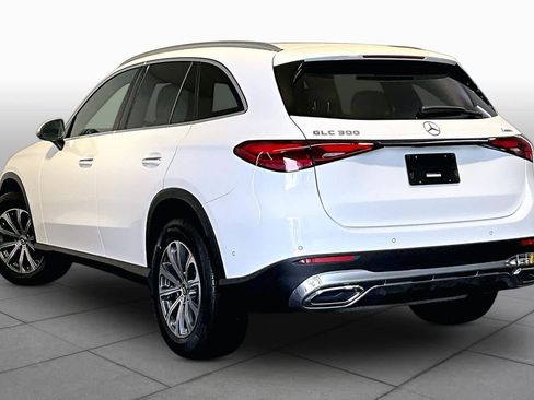Used 2026 Mercedes-Benz GLC 300 4MATIC image 12
