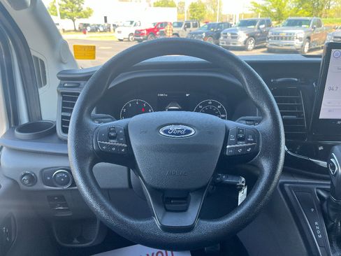 Used 2024 Ford Transit 350 XLT RWD image 27