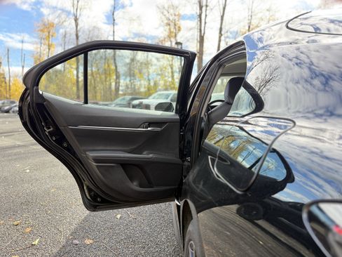 Used 2023 Toyota Camry SE image 28