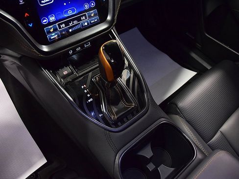 Used 2024 Subaru Outback Wilderness image 23