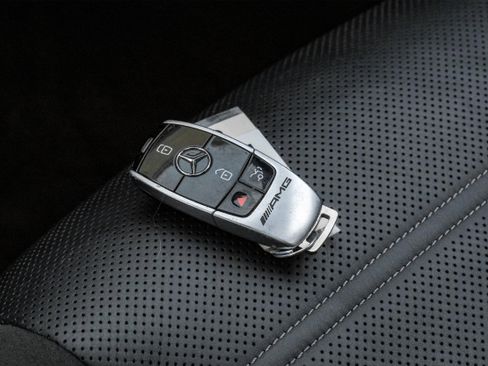 Used 2019 Mercedes-Benz E 63 AMG S image 74