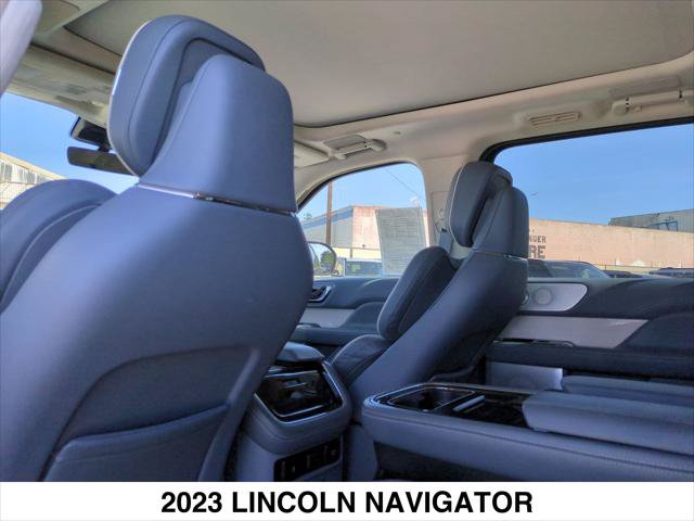 Used 2023 Lincoln Navigator Black Label AWD/4WD image 25