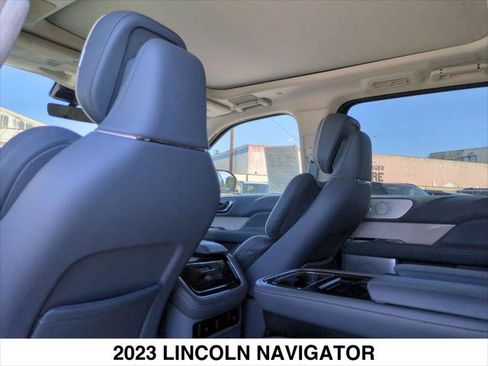 Used 2023 Lincoln Navigator Black Label AWD/4WD image 25