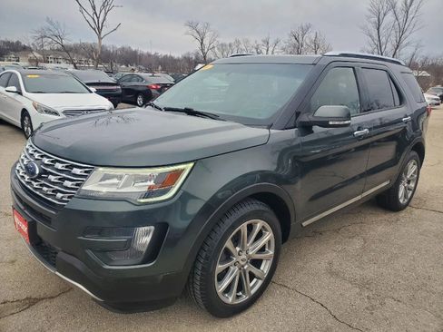 Used 2016 Ford Explorer Limited image 3