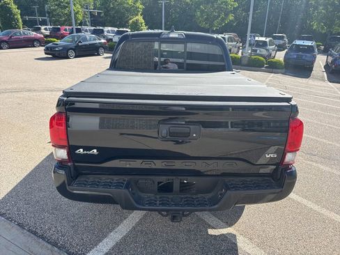 Used 2023 Toyota Tacoma SR AWD/4WD image 3