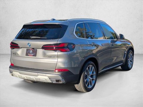 Used 2026 BMW X5 xDrive50e w/ Executive Package AWD/4WD image 2