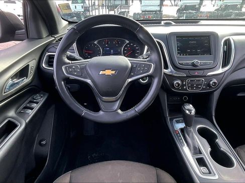 Used 2019 Chevrolet Equinox LT image 5