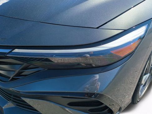 New 2026 Hyundai Elantra Limited image 10