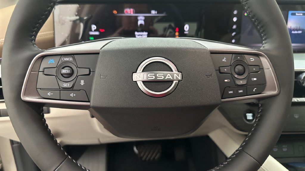 New 2027 Nissan Murano Platinum w/ Cargo Package AWD/4WD image 13