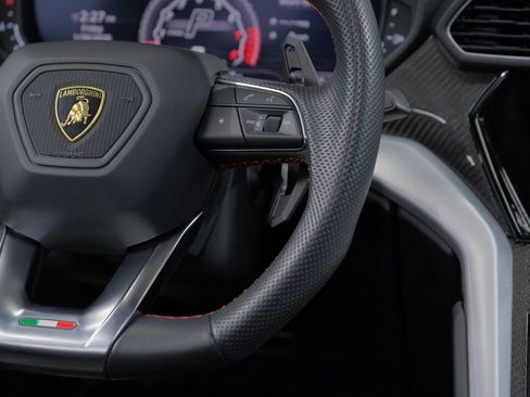 Used 2021 Lamborghini Urus image 51