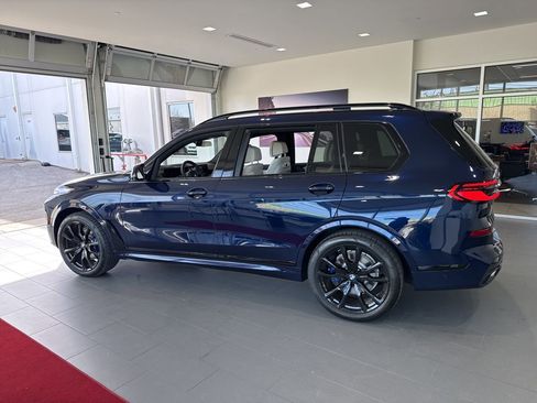New 2026 BMW X7 xDrive40i image 5