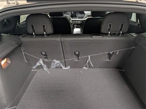 New 2026 Chevrolet Trax RS w/ Sunroof Package image 13