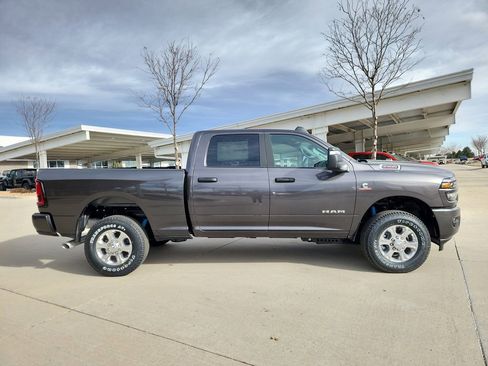 New 2026 RAM 2500 Big Horn AWD/4WD image 2