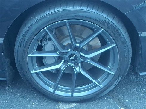 Used 2022 Ford Mustang GT Premium w/ Equipment Group 401A image 5