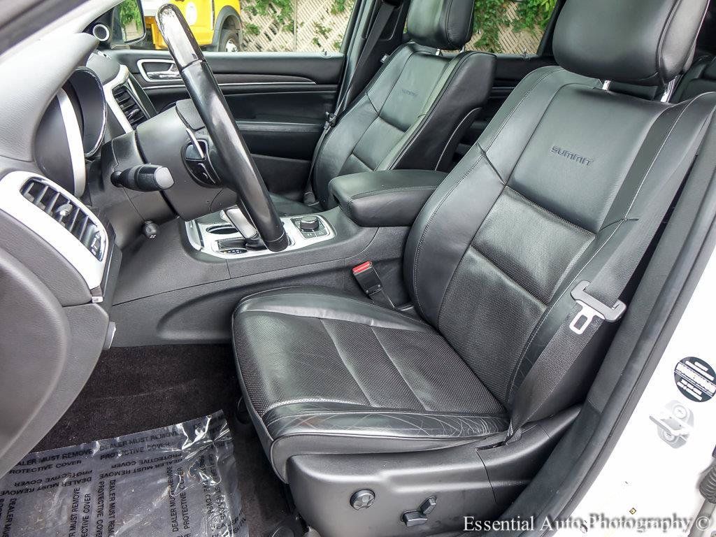 Used 2018 Jeep Grand Cherokee Summit w/ Platinum Series Group AWD/4WD image 9