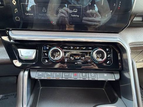 Used 2024 GMC Sierra 1500 Denali w/ Denali Reserve Package AWD/4WD image 24