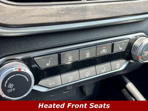 Certified 2025 Nissan Altima 2.5 SV w/ SV Premium Package image 9