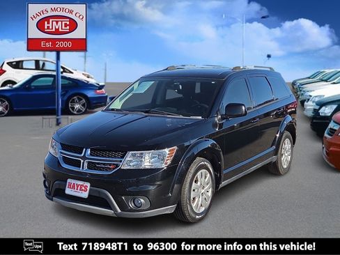 Used 2019 Dodge Journey SE image 1