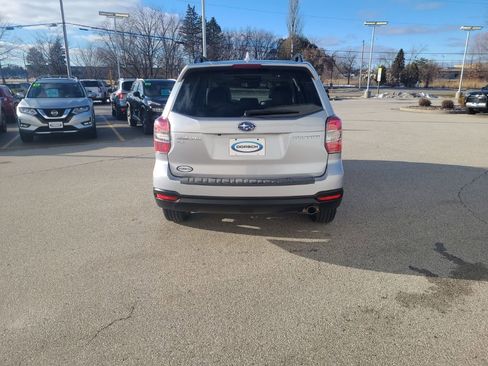 Used 2016 Subaru Forester 2.5i Limited w/ Popular Package #2 image 6