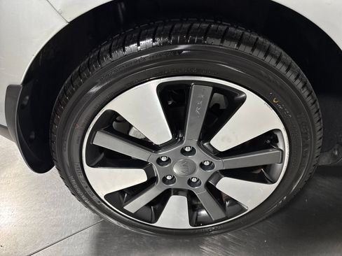 Used 2014 Kia Soul ! FWD image 13