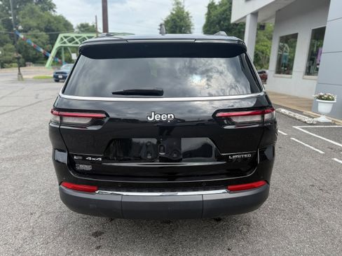 Used 2022 Jeep Grand Cherokee L Limited image 8