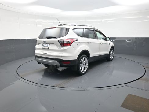 Used 2018 Ford Escape Titanium w/ Ford Safe & Smart Package image 3