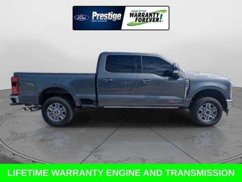 Used 2023 Ford F250 Lariat w/ Lariat Ultimate Package AWD/4WD image 4