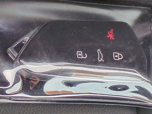 Used 2024 Volkswagen GTI Autobahn image 35