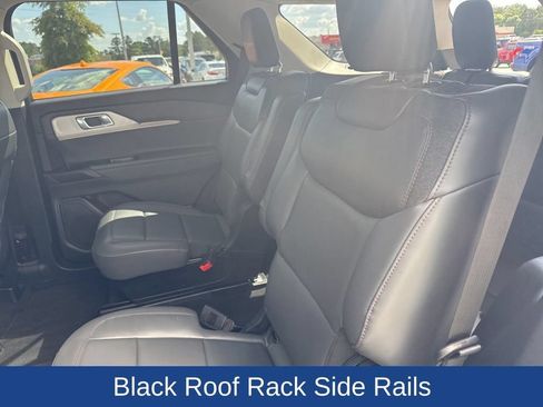 Certified 2026 Ford Explorer Active w/ Active Comfort Package RWD image 12