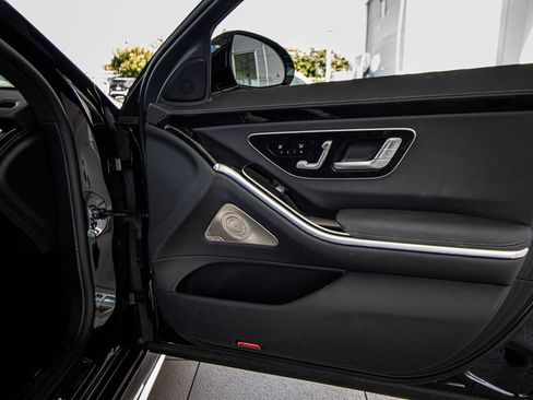 Used 2023 Mercedes-Benz S 500 4MATIC image 22