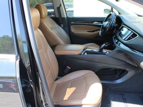 Used 2018 Buick Enclave Essence w/ Trailering Package FWD image 13