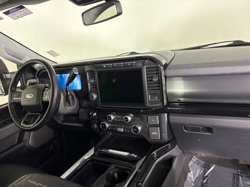 Used 2024 Ford F250 Lariat w/ Lariat Ultimate Package image 35