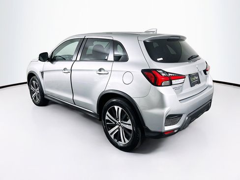 Used 2025 Mitsubishi Outlander Sport SE image 5