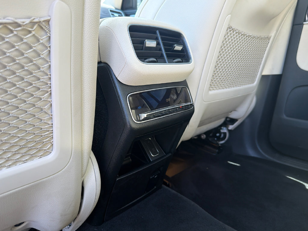 Used 2022 Mercedes-Benz GLS 450 4MATIC image 23
