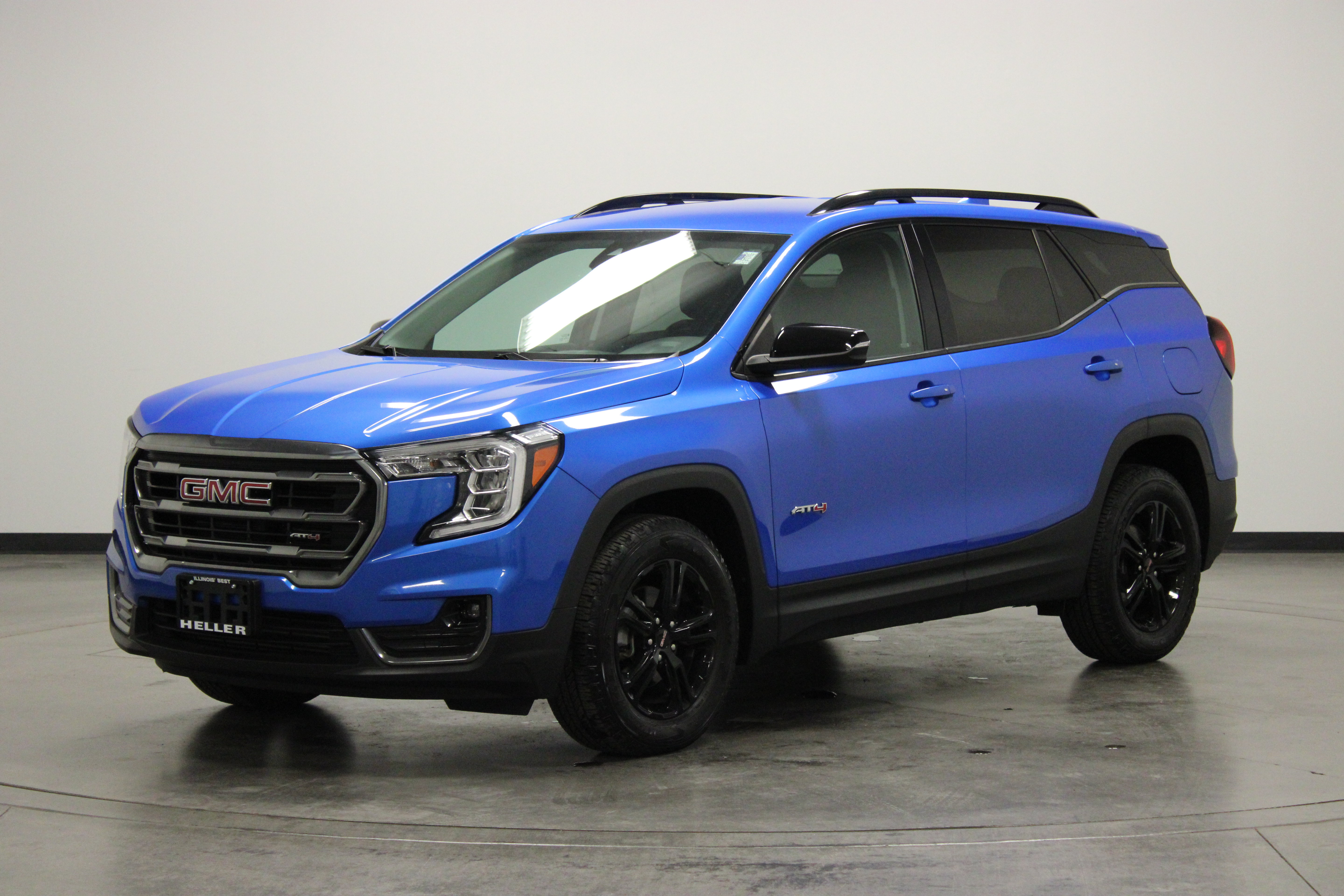 Used 2024 GMC Terrain AT4 AWD/4WD image 4