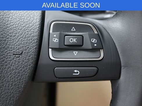 Used 2017 Volkswagen Tiguan S AWD/4WD image 18