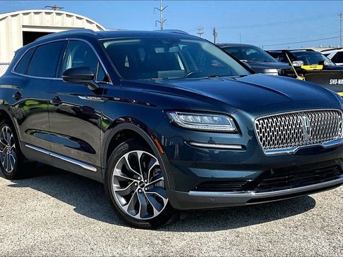 Used 2023 Lincoln Nautilus Reserve w/ Equipment Group 201A AWD/4WD image 37