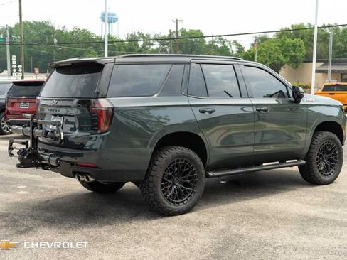 New 2026 Chevrolet Tahoe Z71 w/ Sun And Tow Package AWD/4WD image 6