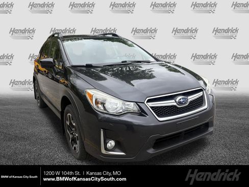 Used 2016 Subaru Crosstrek 2.0i Premium AWD/4WD image 1