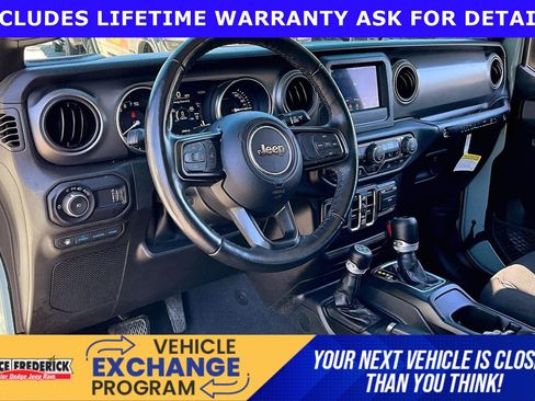 Used 2023 Jeep Wrangler Unlimited w/ Cold Weather Group AWD/4WD image 11