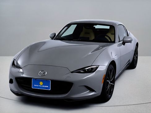 New 2026 MAZDA MX-5 Miata RF Grand Touring w/ Weather Package RWD image 2
