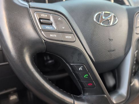 Used 2017 Hyundai Santa Fe Sport FWD image 13