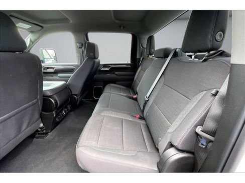 Used 2025 Chevrolet Silverado 2500 LT w/ Convenience Package AWD/4WD image 27