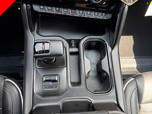 Used 2023 GMC Sierra 1500 AT4X AWD/4WD image 22