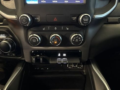 Used 2023 RAM 1500 Big Horn AWD/4WD image 19