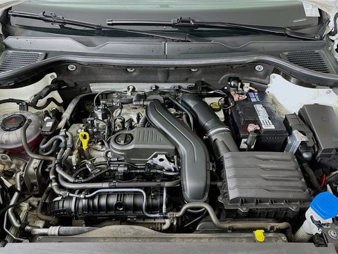 Used 2022 Volkswagen Taos S w/ IQ Drive S Package image 31